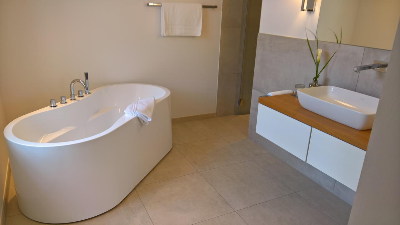 Hotel Schloss Dyck Jüchen 외부 사진